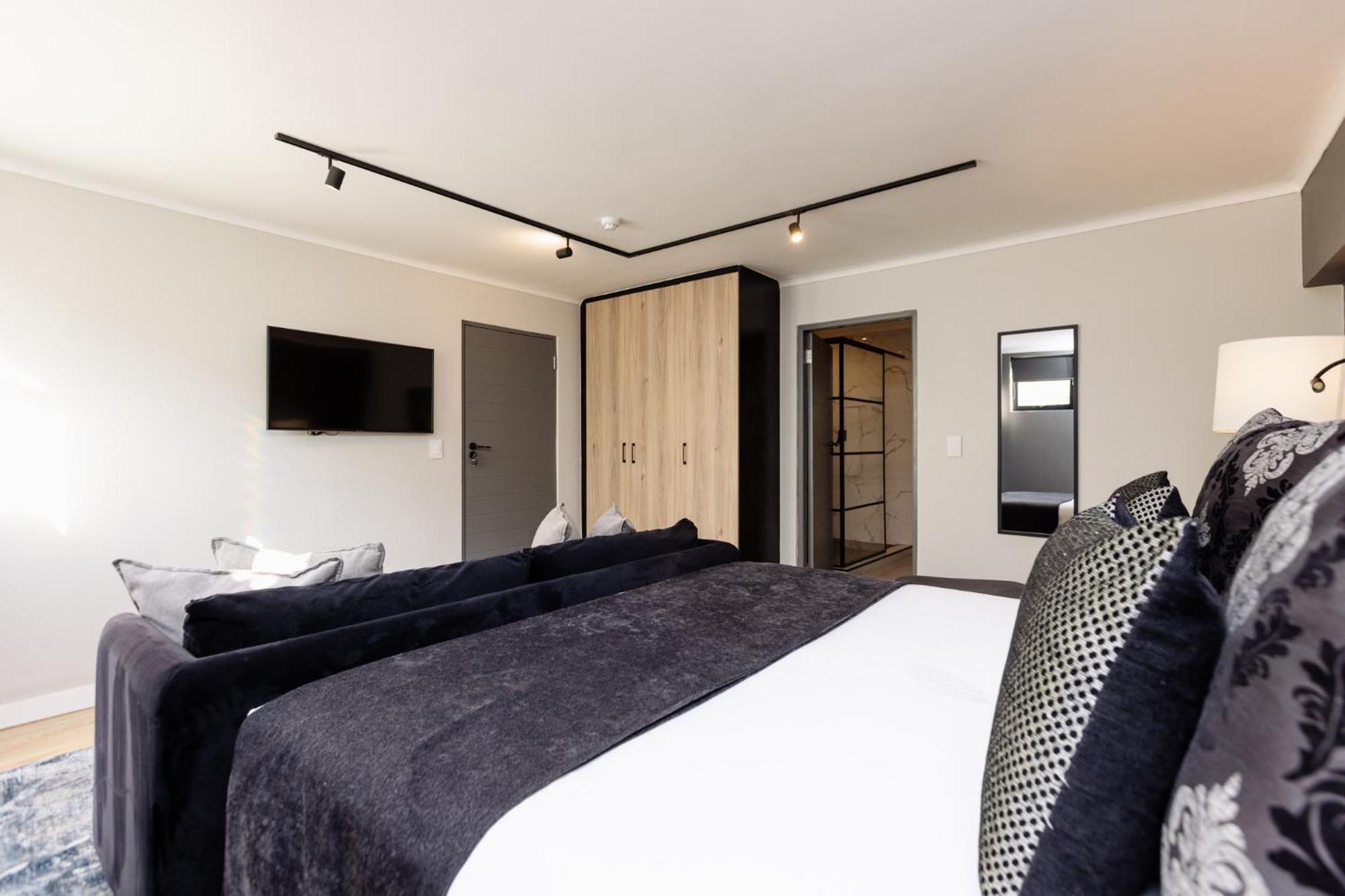 Mint Hotel 84 On Katherine Йоганнесбурґ Екстер'єр фото